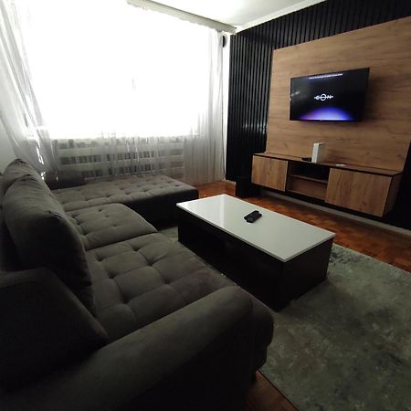 Azer Appartement Sarajevo Buitenkant foto